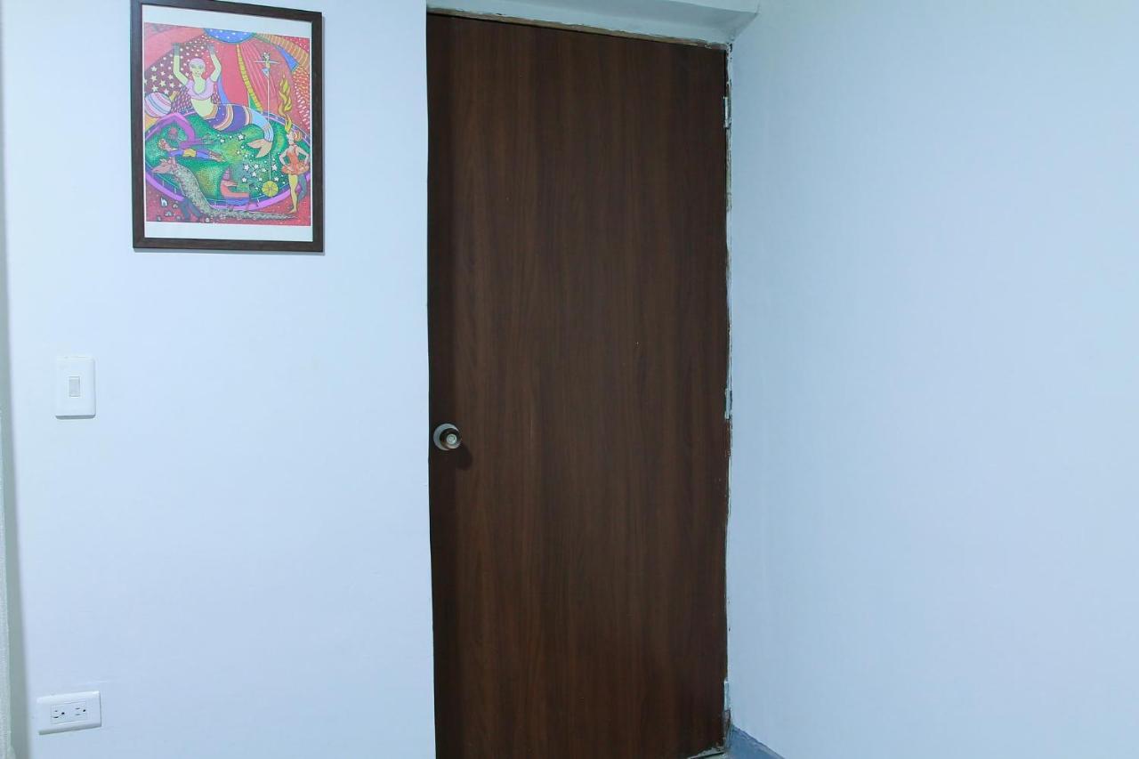 Casa Tuvia Parque Hostel Medellin Luaran gambar