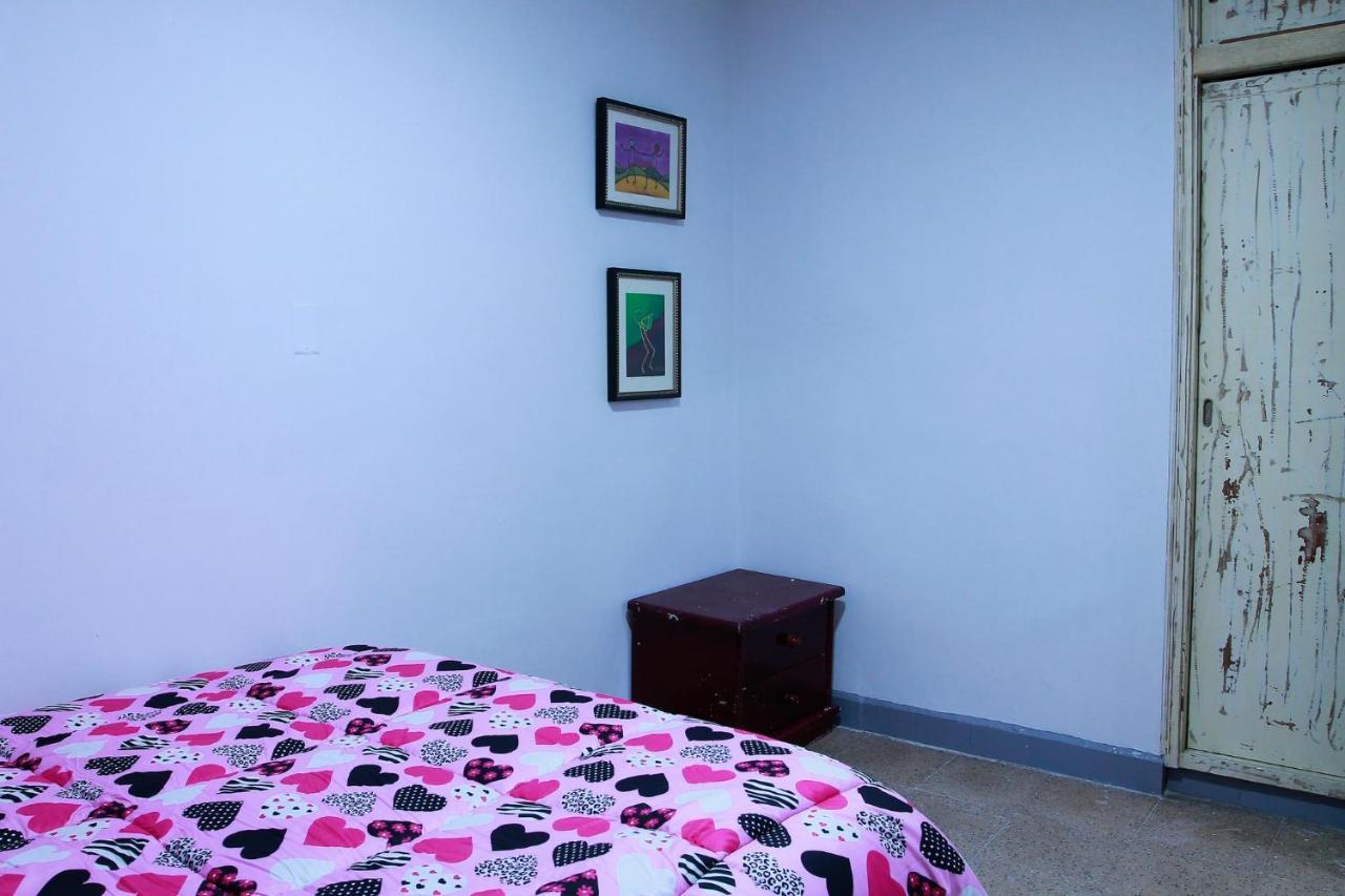 Casa Tuvia Parque Hostel Medellin Luaran gambar