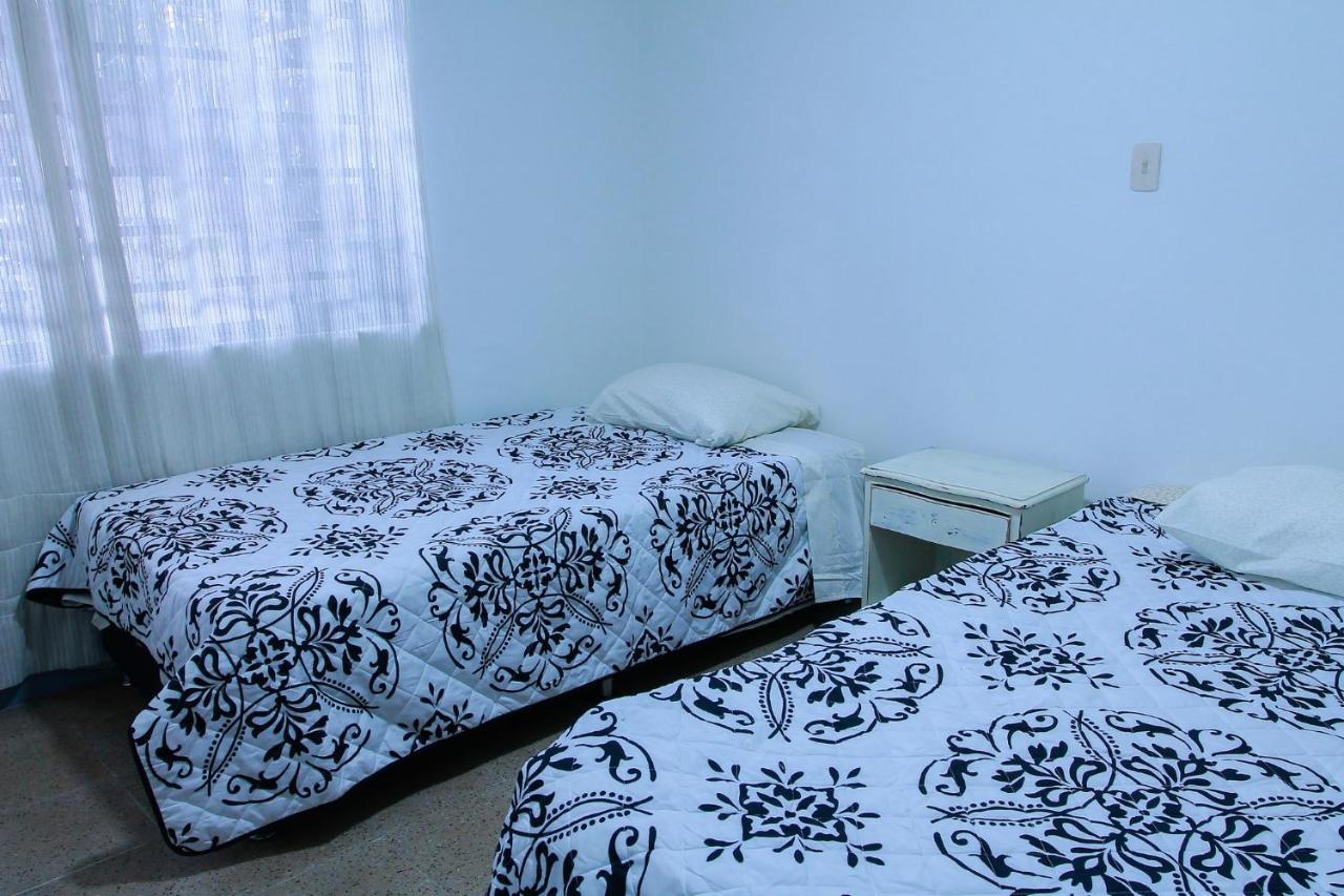 Casa Tuvia Parque Hostel Medellin Luaran gambar